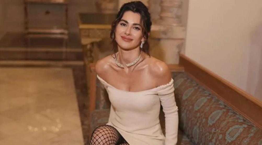 Nesrin Cavadzade, Tek Başına Tatile Çıktı