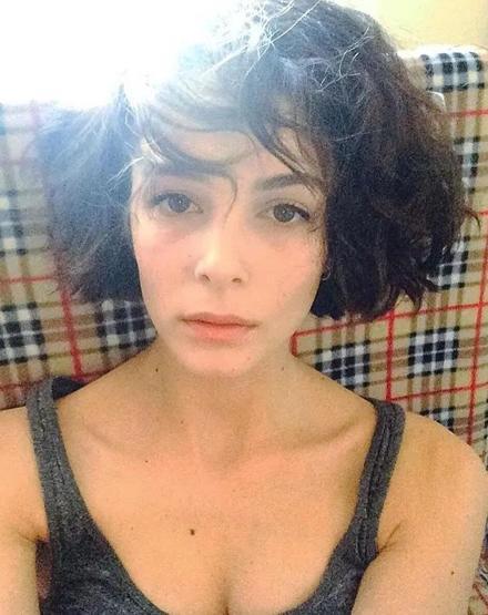 EŞREF RÜYA YILDIZLARININ ÇOCUKLUK HALLERİNE BAKIN Gören şaştı kaldı: İyi bir oyuncu olacağı küçüklükten belliymiş
