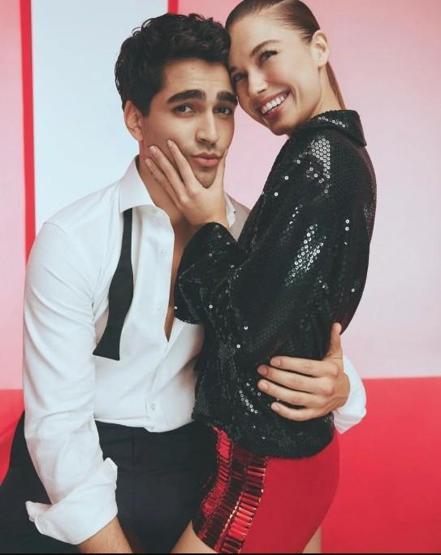 Mert Ramazan Demir ve Afra Saraçoğlu Bu Hafta da Magazin Dünyasında Zirveye Yerleşti