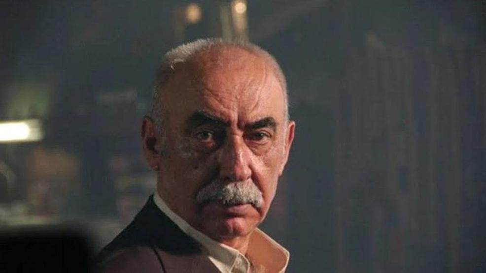 Şener Şen oyunculuğu bıraktı mı İddialara böyle yanıt verdi: Yeni projelerde buluşmak dileğiyle