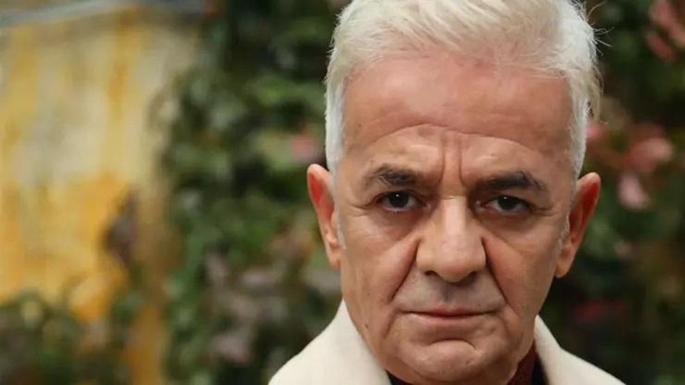 TATİL BELDELERİNDEKİ FİYATLAR ATEŞ PAHASI Zafer Algöz isyan etti Para verip neden denize gireyim