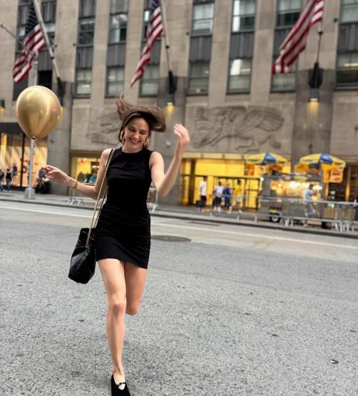 Alina Boz-Umut Evirgen çifti New Yorkta aşka geldi 27. YAŞINI BÖYLE KUTLADI