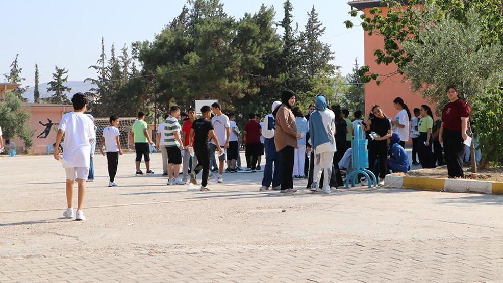 LGS heyecanı: Milyonlarca genç ter döktü | Sorular ve cevapları yayımlandı