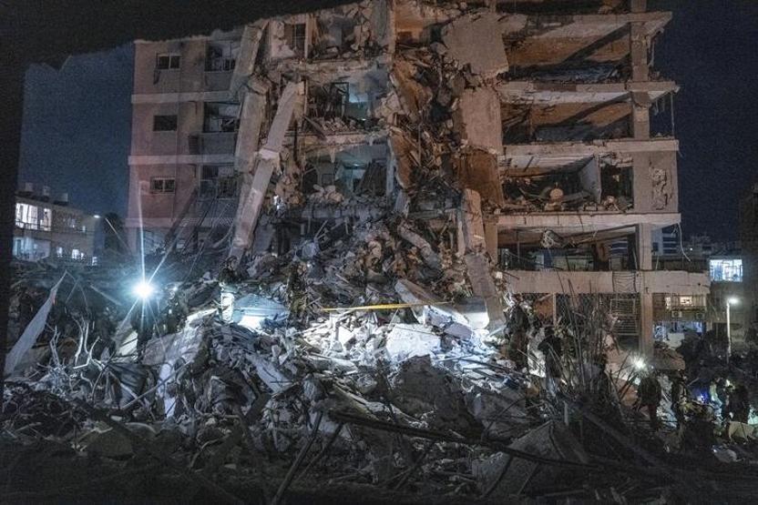 İran tek tek açıkladı: İşte İsraili vuran füzelerin menzil ve hızları