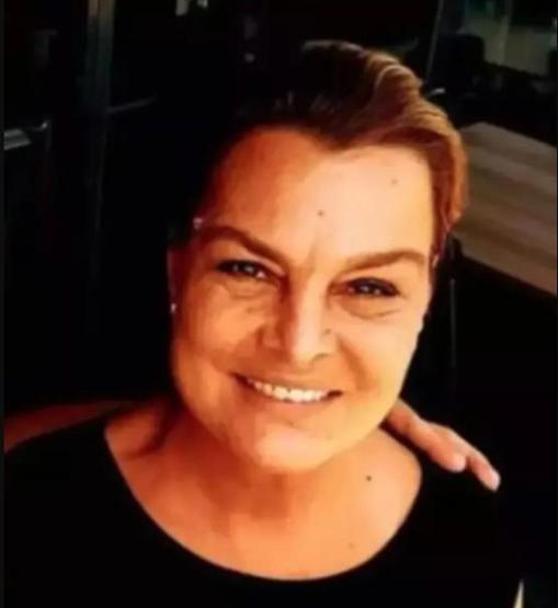 Sibel Turnagöl Oyunculuğu Bırakıp Yeni Bir Hayata Adım Attı Son Haline Yorum Yağdı