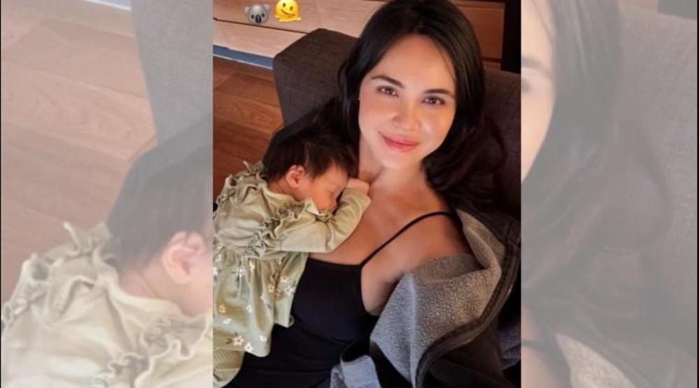 Zeynep Sever Demirel’in Kızı Yasmin 5 Aylık Oldu: Sahilden Mutlu Anlar Paylaşıldı