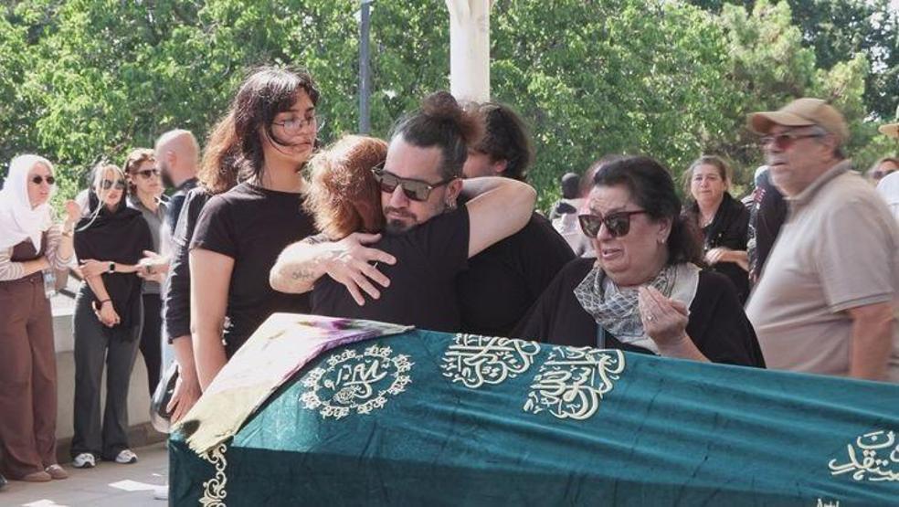 Barış Mançonun kız kardeşi İnci Manço İlbay son yolculuğuna uğurlandı