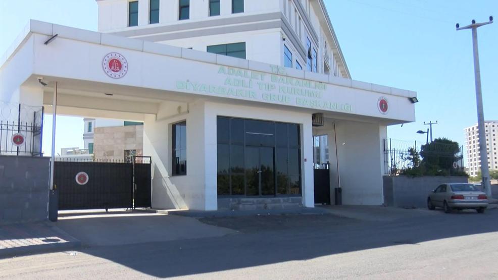 Diyarbakırda korkunç trajedi: 9 yaşındaki Yasemin, bıçaklanarak öldürüldü