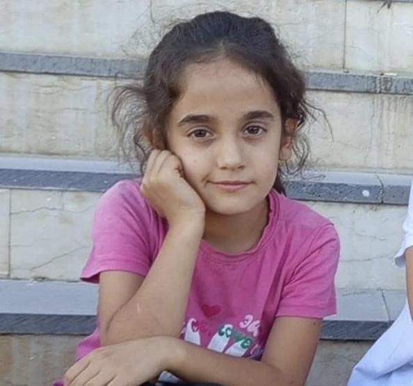 Diyarbakırda korkunç trajedi: 9 yaşındaki Yasemin, bıçaklanarak öldürüldü