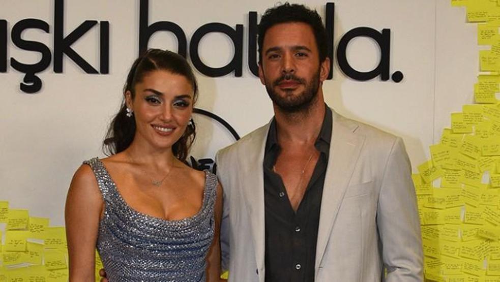 Hande Erçel ve Barış Arduç, Aşkı Hatırla Galasında Büyüledi