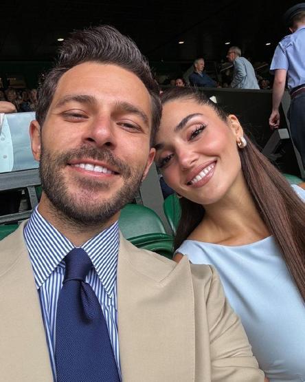 Hande Erçel ile Hakan Sabancı ayrıldı mı AŞKI HATIRLA DİZİSİ SONRASI ORTAYA ATILAN İDDİALARA DAİR ÇARPICI DETAY
