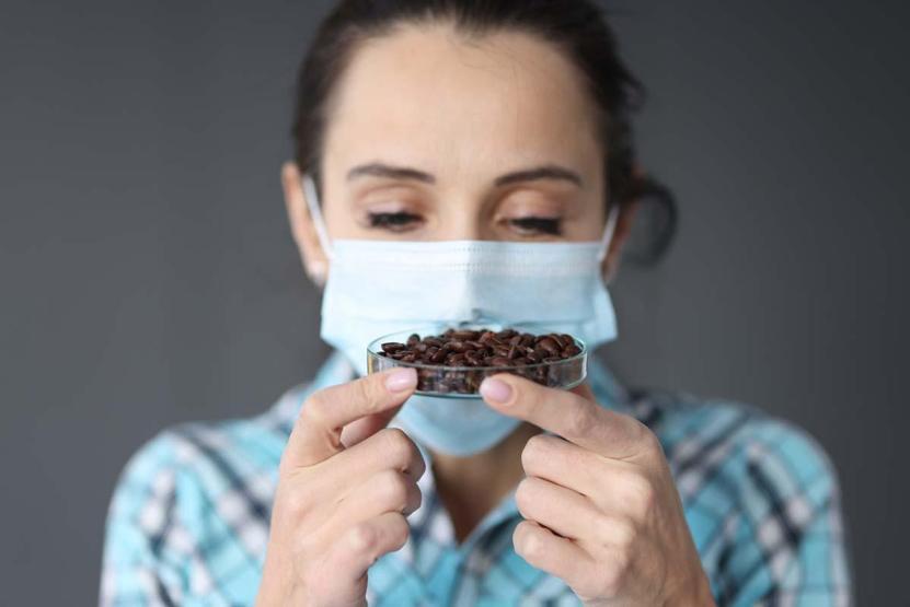 Dikkat Bu Belirti Alzheimer ve Parkinsonun İlk Sinyali Olabilir Hastalık Burnumuzun Dibinde