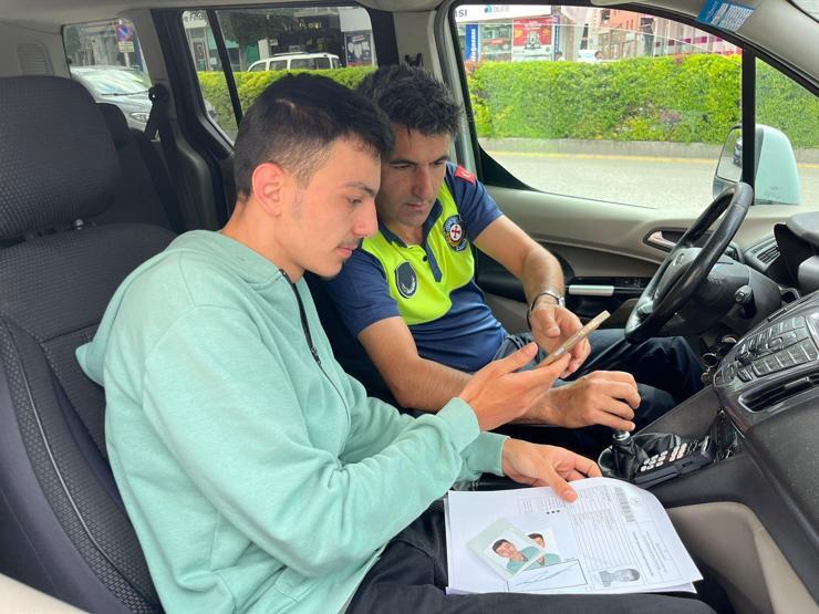 YKS sınavında adayların imdadına zabıta yetişti