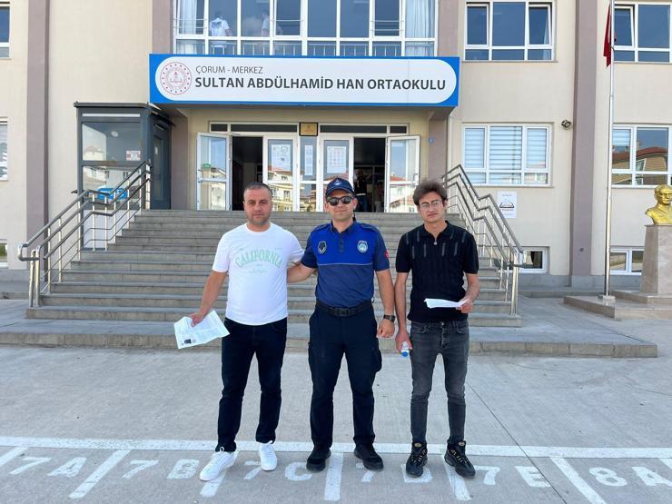 YKS sınavında adayların imdadına zabıta yetişti