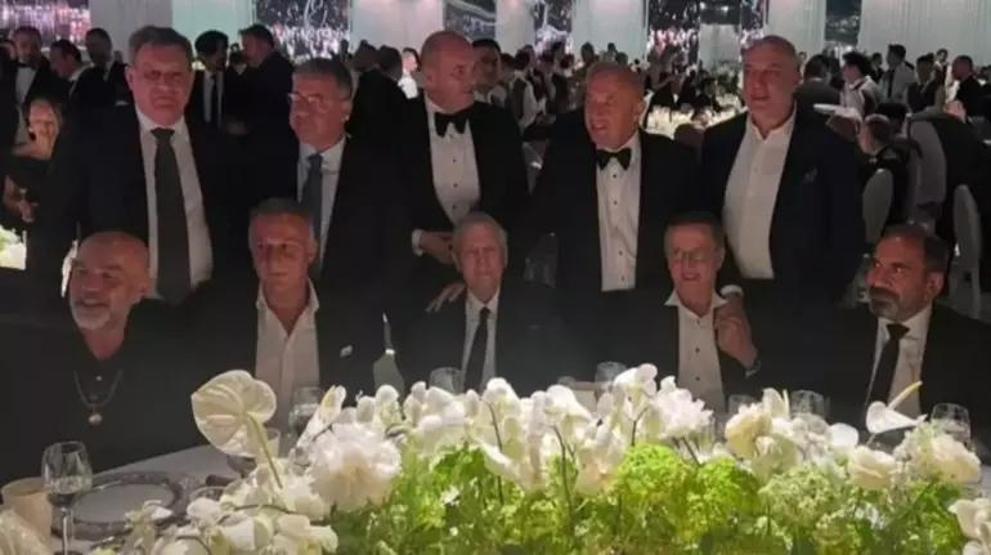 ÇIRAĞAN DEĞİL ÇORUM JET SOSYETE BU DÜĞÜNÜ KONUŞUYOR Sinan Engin’in kızı Elif Engin, Ahmet Ahlatcı’nın oğlu Ahmet Emin Ahlatcı ile evlendi