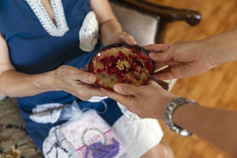 Tadı Damağınızda Kalacak Tam Ölçü Aşure Tarifi Geleneksel Aşure Nasıl Yapılır