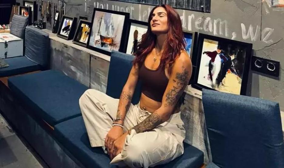 Survivor Dilşah Kurt İmajını Değiştirdi Yeni Haliyle Tanınmaz Hale Geldi