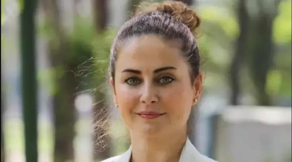 Esra Akkaya’dan Doğa İçinde Sürpriz Tatil Seçimi: 5 Yıldızlı Otel Yerine Karavan Kampı