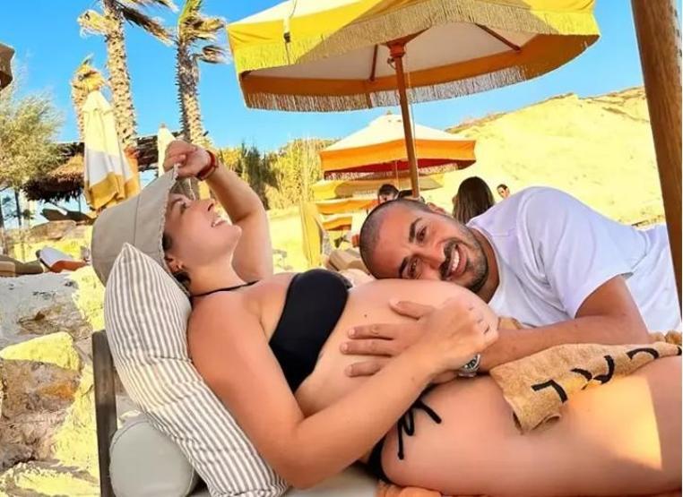 Ezgi Mola ve Mustafa Aksakallı Boşanma Kararını Açıkladı: 3 Gün Önceki Düğün Paylaşımı Dikkat Çekti