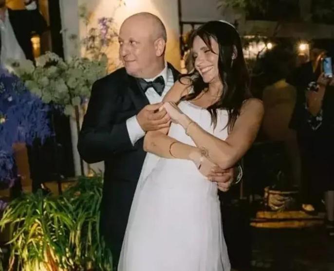 Meriç Aral’dan Karnı Burnunda Yeni Paylaşım Bebek Müjdesiyle Sanal Medyada Olay Oldu