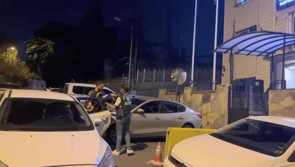Sarıyerde dehşet: 18 yaşındaki Oya Budak karnındaki bebeğiyle katledildi Mesajlar ortaya çıktı: Arkaya gel