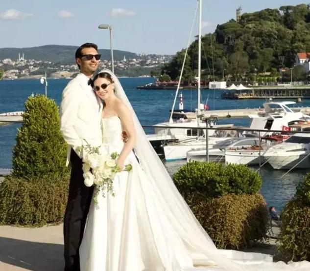 Almila Adadan Düğün Paylaşımı Yeni Fotoğraflar Sosyal Medyada Gündem Oldu