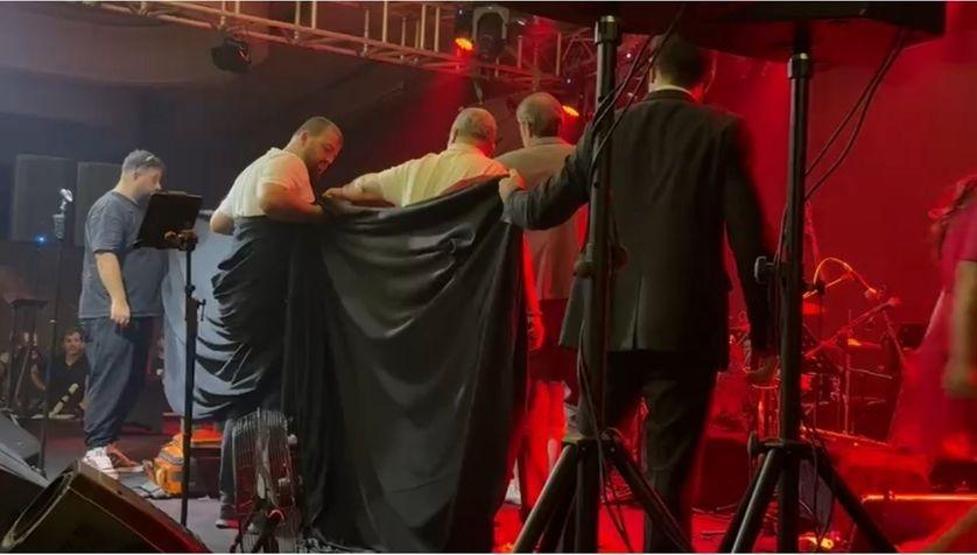 SAHNEDE FENALAŞTI Sevcan Orhanın sağlık durumu nasıl İlk açıklama geldi