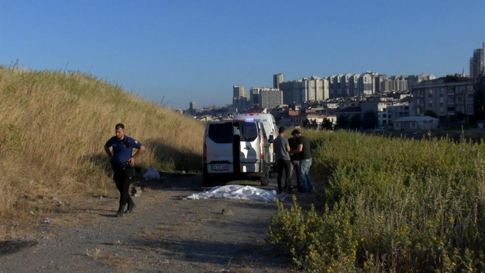 Esenyurtta sır ölüm: Borsada para kaybettiği iddia edildi Başından vurulmuş halde bulundu