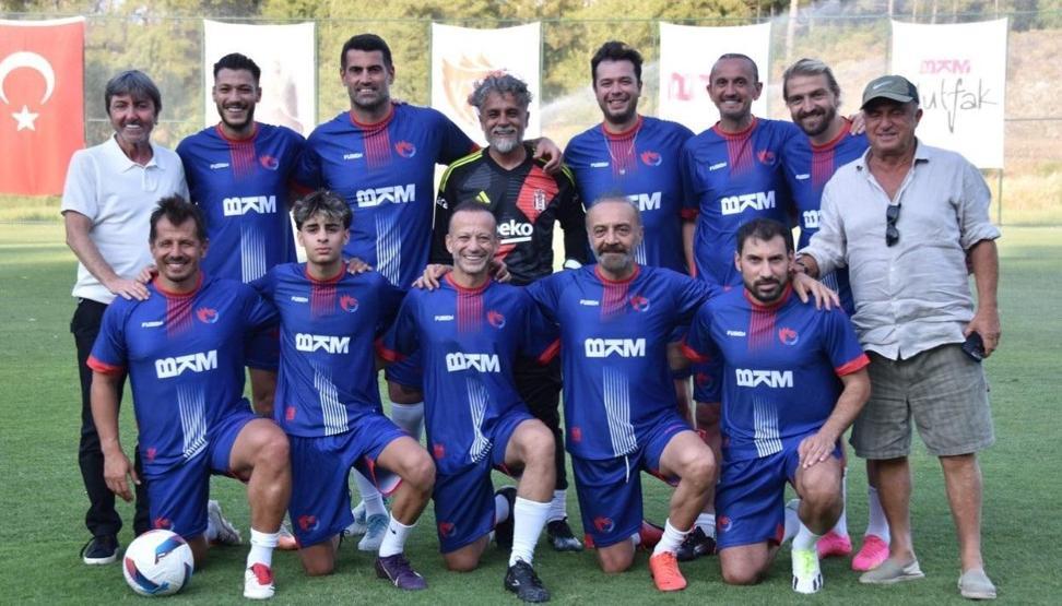 Yılmaz Erdoğanın yeni futbol sahasına sanat ve spor camiası akın etti Fatih Terim, Kıvanç Tatlıtuğ, Rıdvan Dilmen, Volkan Demirel...