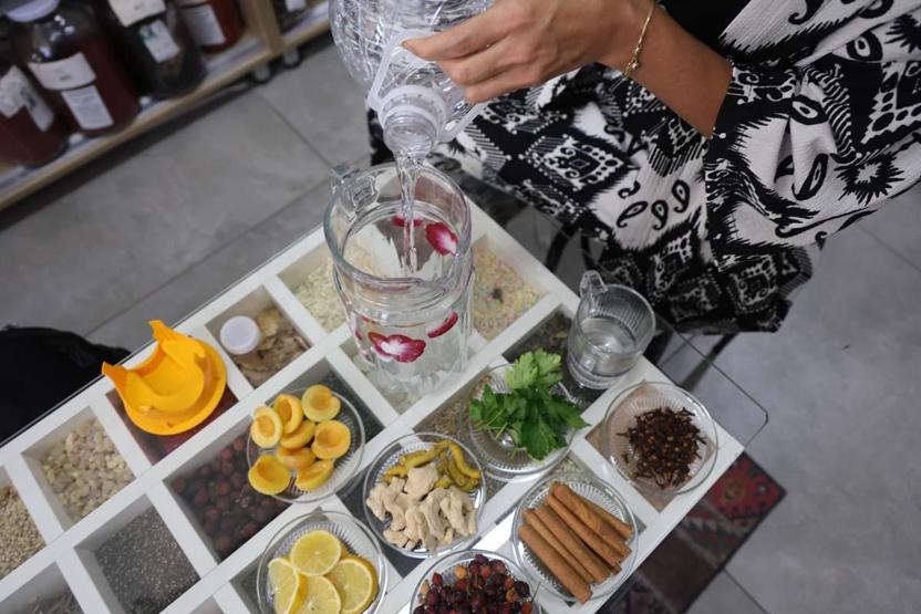 Metabolizmayı Çalıştıran Güzel Bir Karışım Yaz Hararetini de Alıyor