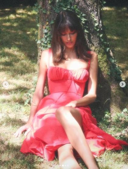 Dilan Çiçek Deniz İmajını Yeniledi Yeni Tarzı Gündem Oldu