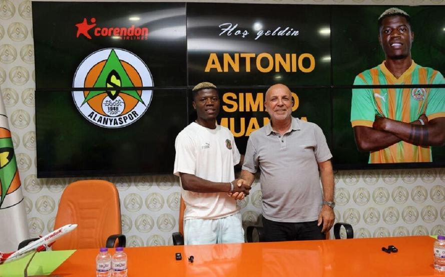 Alanyaspor, Maestro’yu transfer etti