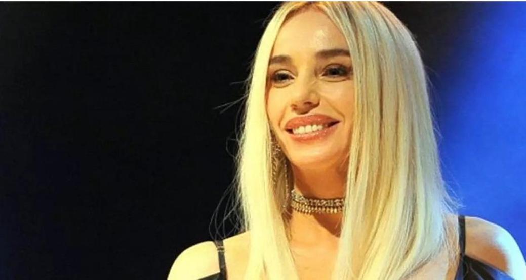 SPOTIFYDAN AYLIK EN FAZLA KAZANAN 6 TÜRK ŞARKICI Zirvede bakın kim var