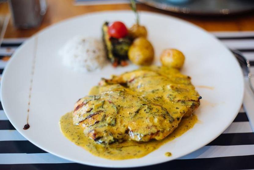 YAPAY ZEKADAN MASTERCHEFLERE TAŞ ÇIKARTAN 5 YEMEK TARİFİ Lezzeti ve sunumuyla sofranıza şıklık katacak
