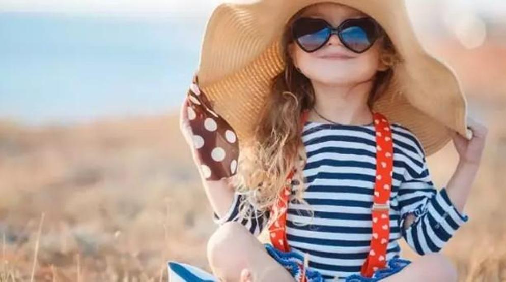Bebekle Tatil Yapacak Aileler İçin Hayat Kurtaran Tatil Hazırlık Listesi