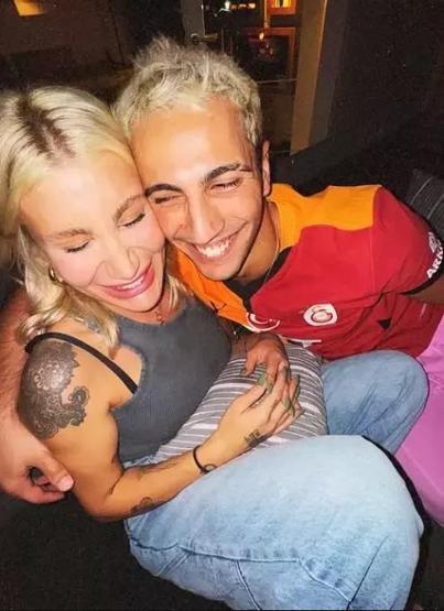 İrem Derici ve Melih Kunukçunun Aşkı Sona Mı Erdi Dikkat Çeken Hamle