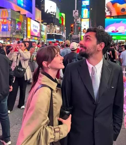 Alina Boz ve Eşi Umut Evirgen, New Yorkta Romantik Tatil Yapıyor Yeni Aşk Dolu Paylaşımlar