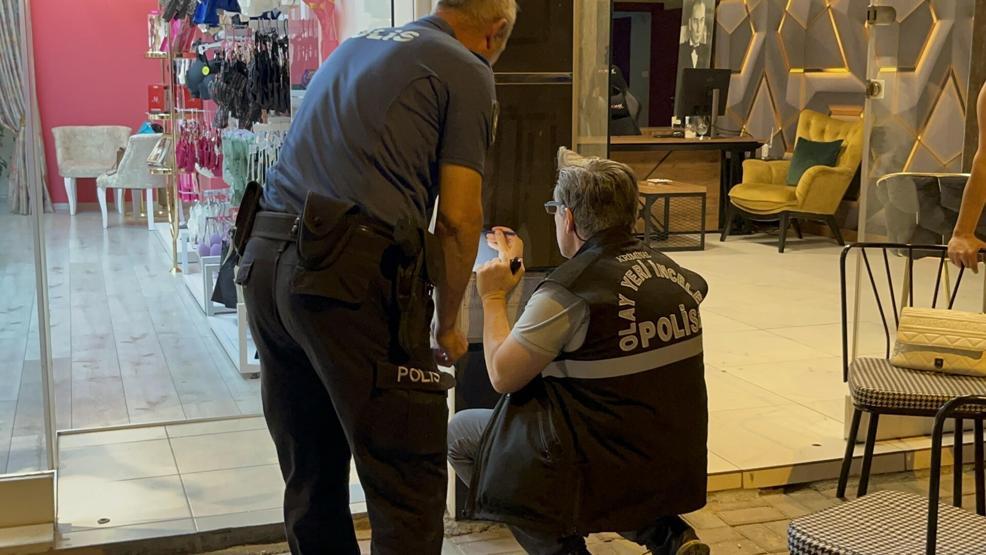 Ne olduğunu anlamadı Sokakta yürürken mermi yağdı: O anlar saniye saniye kaydedildi
