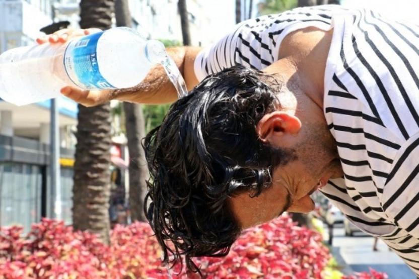 Meteoroloji uyardı: Kavrulacağız Termometreler 44 dereceyi gösterecek