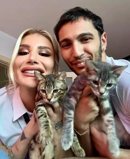 İrem Dericiden Sürpriz Hamle Ayrılığa Daha Fazla Dayanamadı