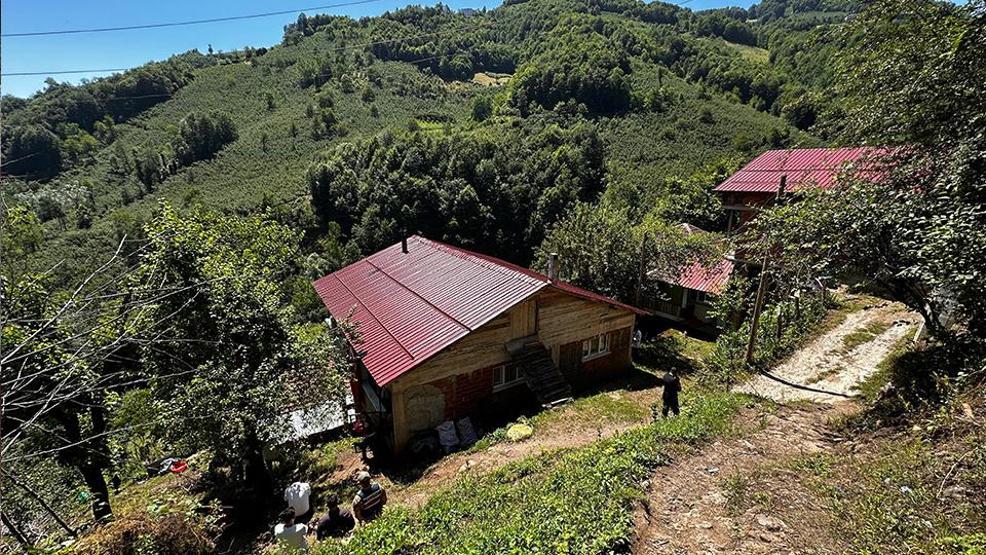 Ateş düştüğü yeri yaktı Şehitlerimizin şehadet haberi baba ocağına ulaştı