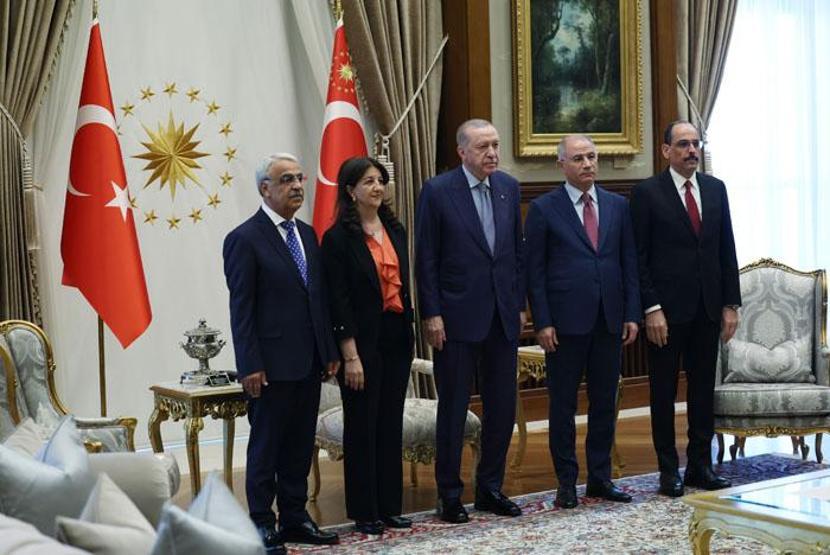 Terörsüz Türkiyede kritik adım Gözler perşembe ve cuma günlerinde....