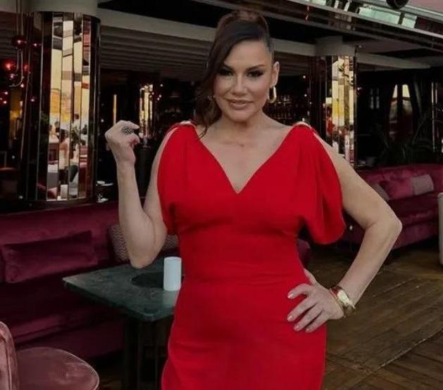 2 AYDA 15 KİLO VERDİ Deniz Sekinin zayıflama sırrı İğne yok, medikal destek yok