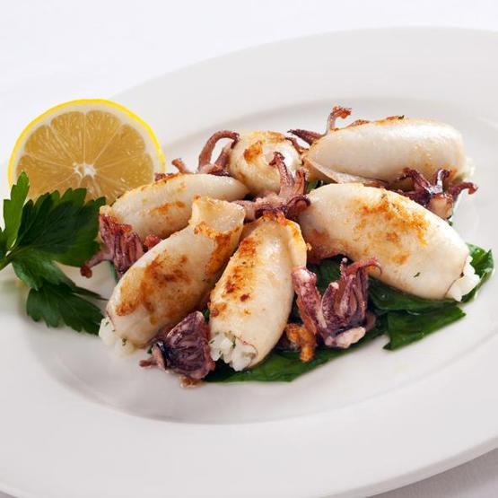MasterChef jürisi Somer Sivrioğlu, kalamar dolması tarifi ve püf noktasını verdi Protein deposu LEZZETİYLE BAŞINIZI DÖNDÜRECEK