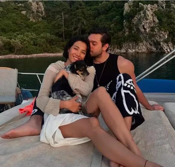 Aybüke Pusatın Yeni Tatil Rotası: Japonya Instagram Paylaşımları Beğeni Yağmuruna Tutuldu