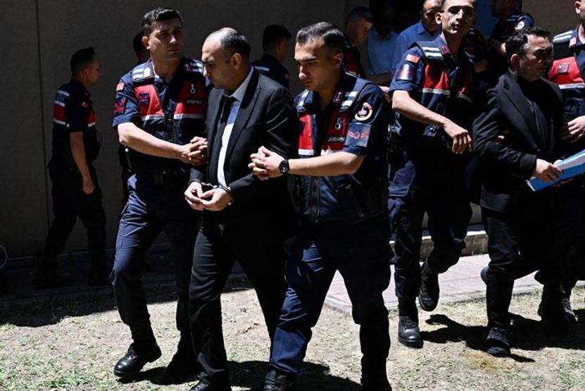SON DAKİKA... 78 canın hesabı soruluyor Otel sahibinin kızı konuştu: Otelde patron babamdır, eğlence sesleri diye düşündüm