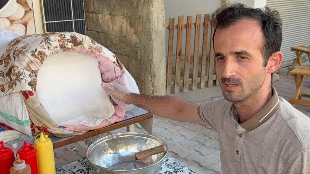 Dağdan kar getirip tatlandırdı, tabağını 50 TLden satmaya başladı
