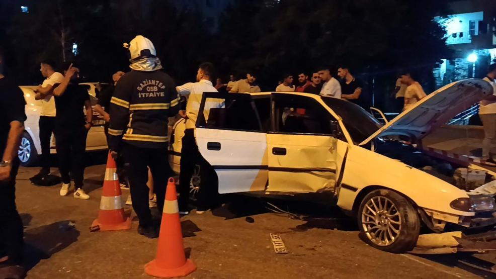 Gaziantepte zincirleme kaza sonrası kavga 6 yaralı, 12 gözaltı