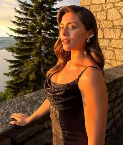 Sıla Türkoğlu’ndan İsviçre’de Işıldayan Pozlar: Güzelliğiyle Göz Doldurdu