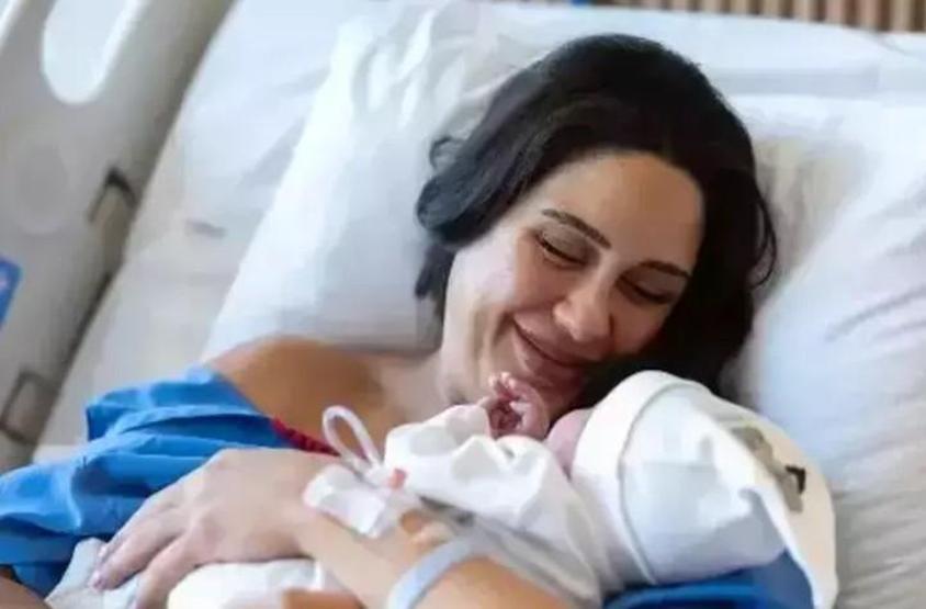 Sahra Işık Aybirdi, Doğum Sonrası Formuna Kavuştuktan Sonra Kaç Kilo Verdiğini Açıkladı